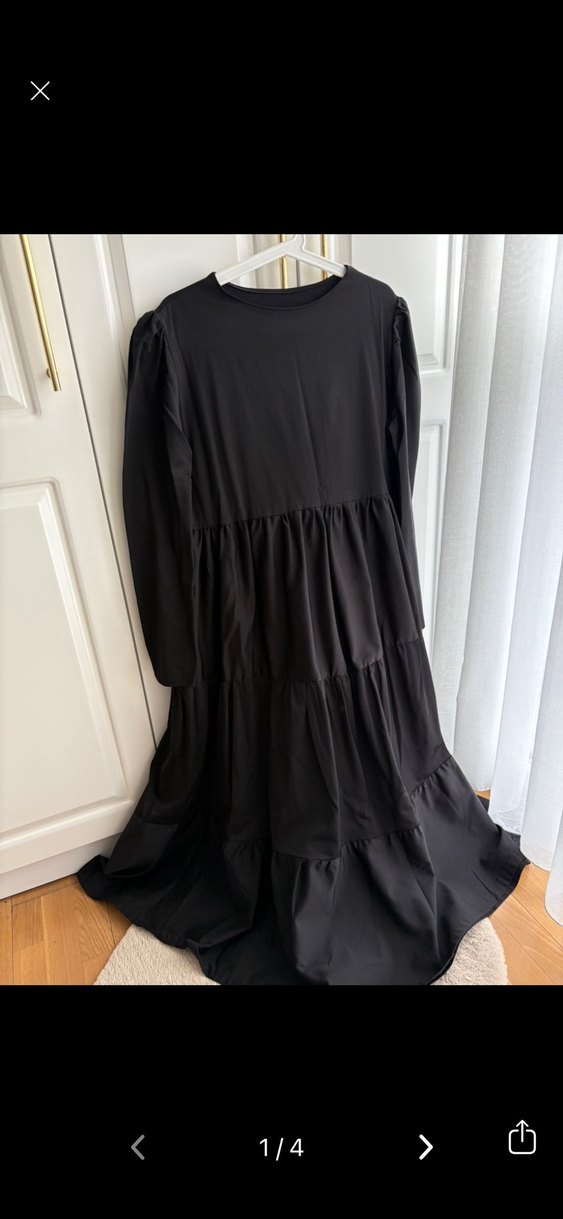 Uzun Kollu Siyah Fırfırlı Uzun Elbise - Görsel 2