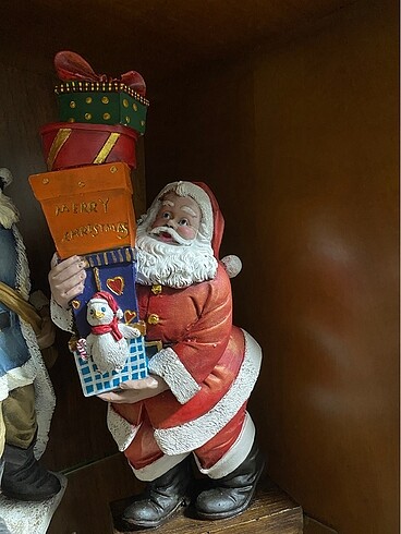 Noel baba heykeli
