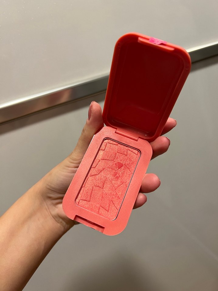 NYX Buttermelt Açık Pembe Allık makyaj kozmetik - Görsel 3