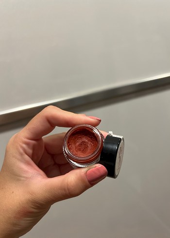 Çilek Aromalı Dudak Balmı makyaj kozmetik ruj - Görsel 2