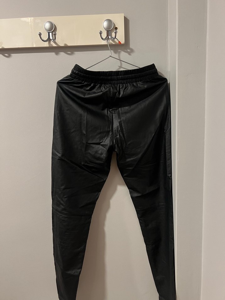 Rue femme Siyah Deri Fermuarlı Kadın Pantolon - Görsel 3