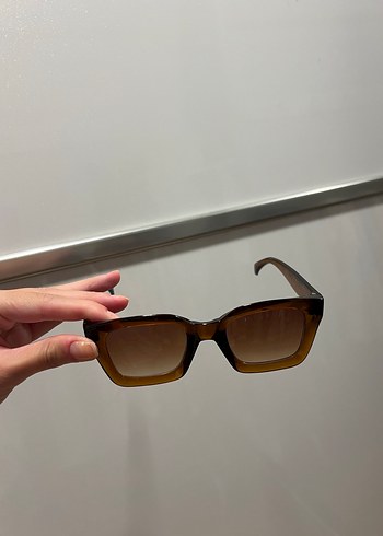 Cestello Şeffaf Koyu Kahverengi Kadın Güneş Gözlüğü - Görsel 4