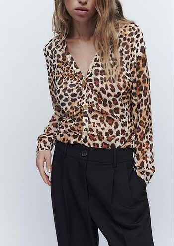 Zara leopar gomlek bluz ust giyim triko