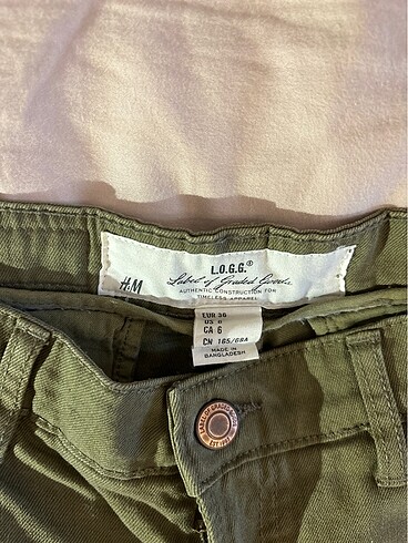 H&M H&M Haki düşük belli şort