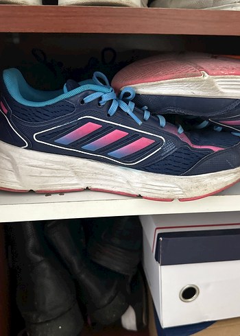 Adidas Lacivert Kosu Ayakkabisi