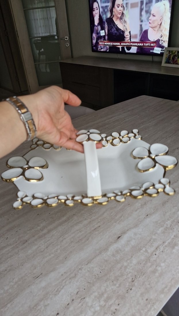 Beyaz Altın Detaylı Çiçekli Kaşıklık - Görsel 5