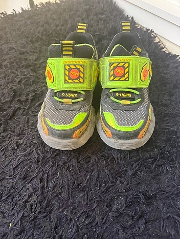 Skechers 29 nunara az kullanilmis skechers kusursuz