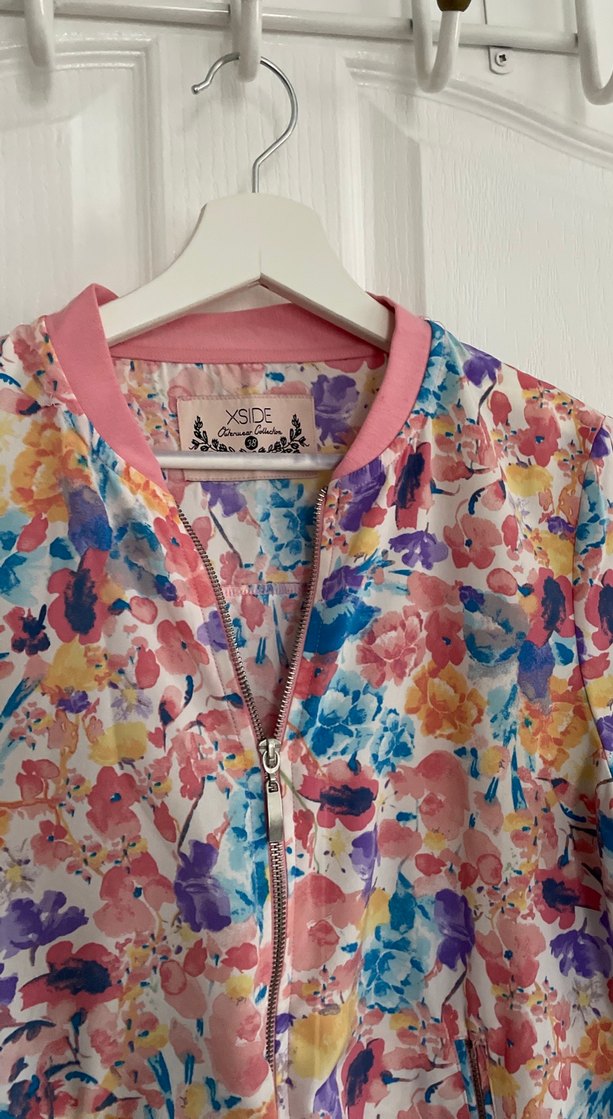 Çiçek Desenli Kadın Ceket - Görsel 2