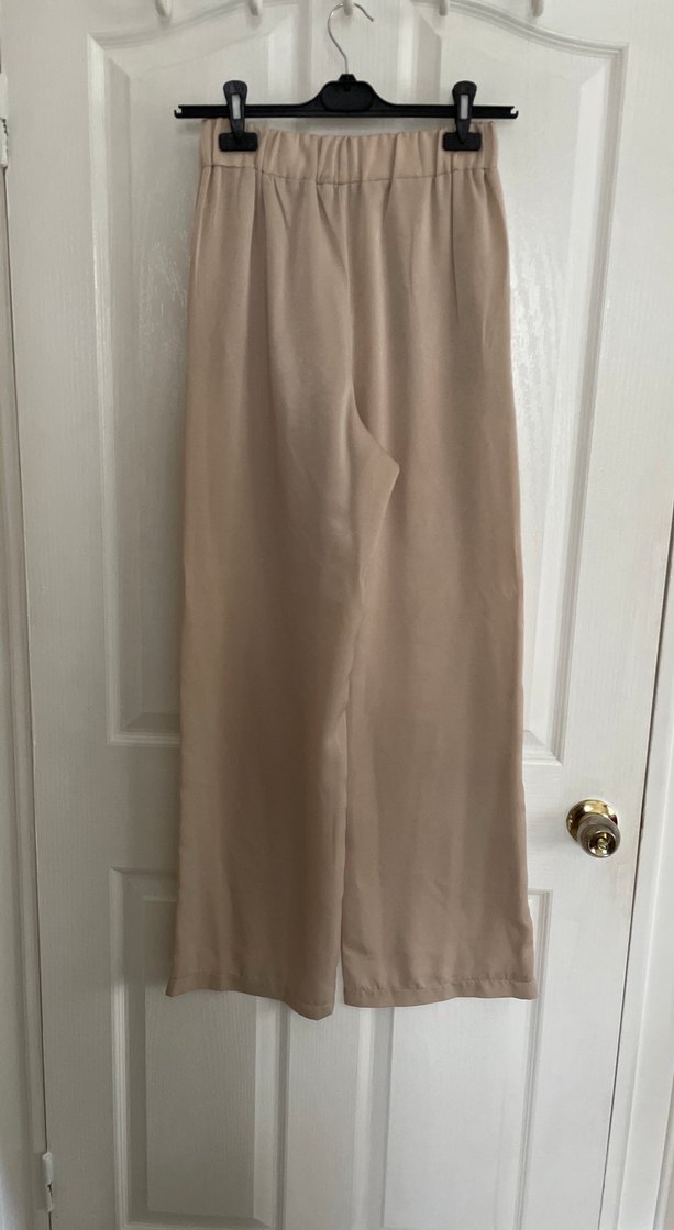 Bej parlak saten cepli pantolon - Görsel 3