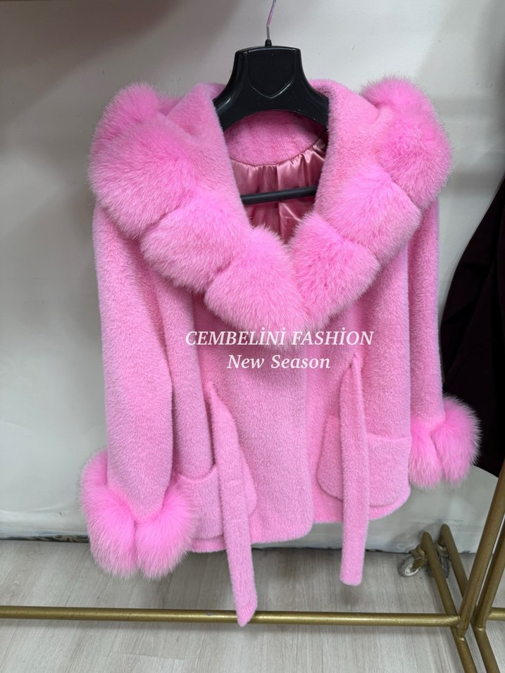 Pembe Kısa natural  Kürk Detaylı Kadın Mont - Görsel 5