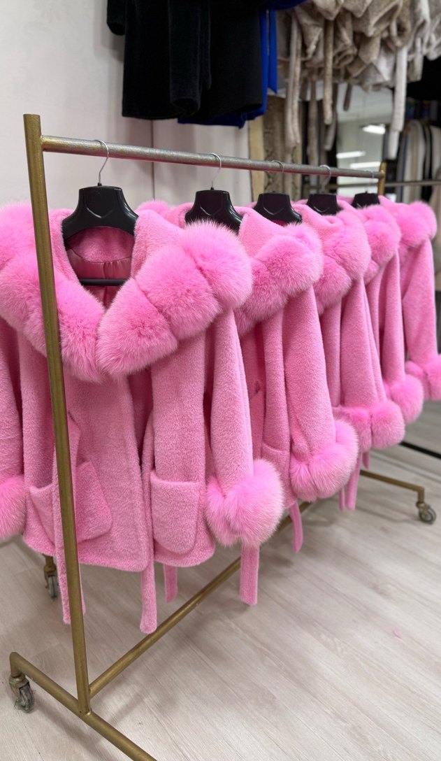 Pembe Kısa natural  Kürk Detaylı Kadın Mont - Görsel 2