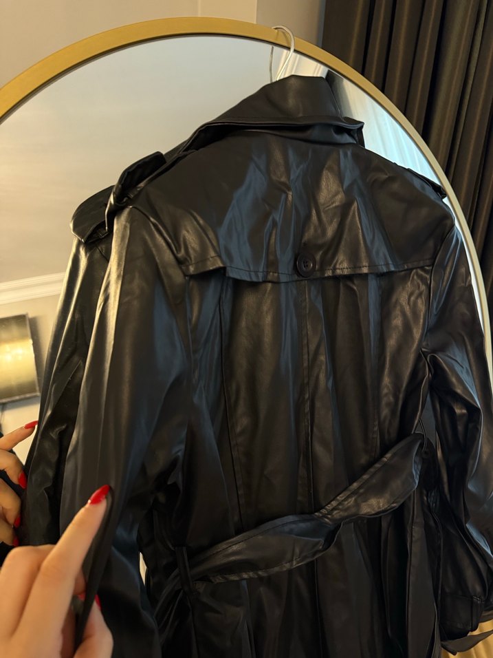Kadın Siyah Deri Kemerli Uzun Ceket - Görsel 5