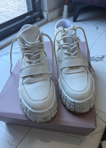 Beyaz Platform Topuklu Bağcıklı Kadın Spor Ayakkabı - Görsel 2