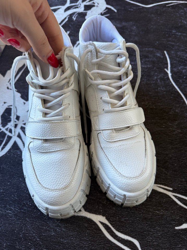 Beyaz Platform Topuklu Bağcıklı Kadın Spor Ayakkabı - Görsel 4