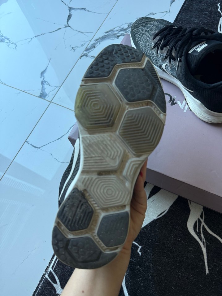 Kadın Gri Nike Spor Ayakkabı - Görsel 5