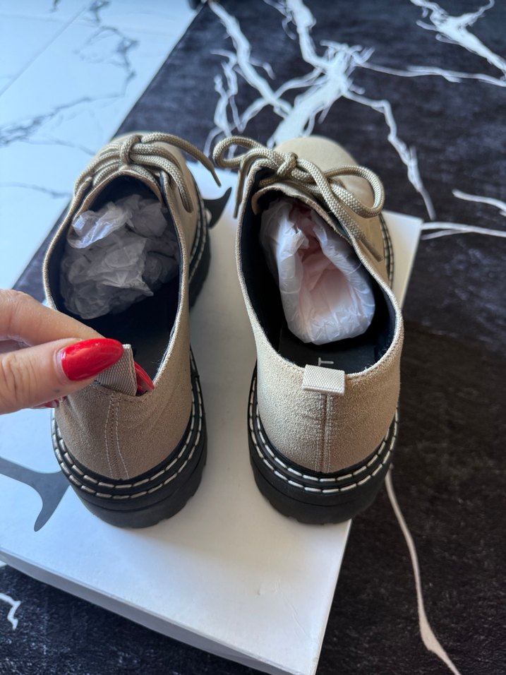 Bej Süet Kadın Günlük Oxford Ayakkabı - Görsel 3