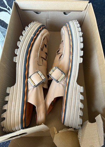 Bej Platform Tabanlı Kadın Sandalet - Görsel 2