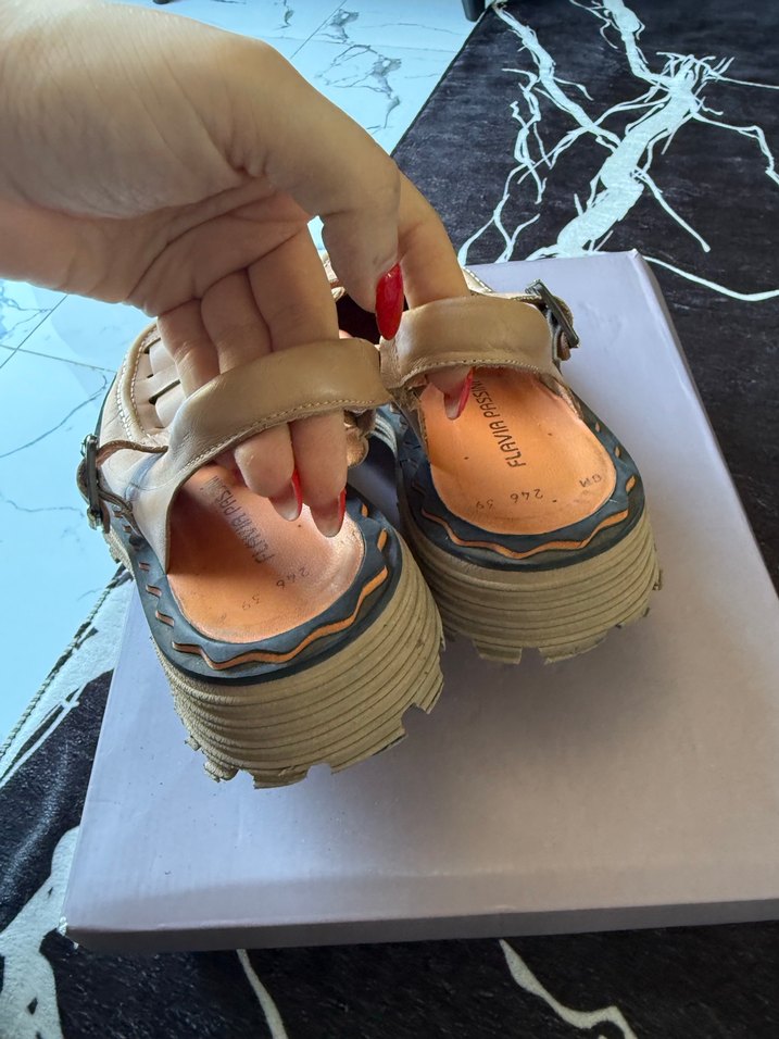 Bej Platform Tabanlı Kadın Sandalet - Görsel 4