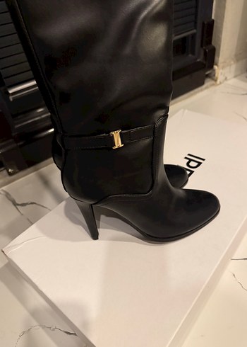 Siyah Deri Dizüstü Topuklu Kadın Çizme - Görsel 6