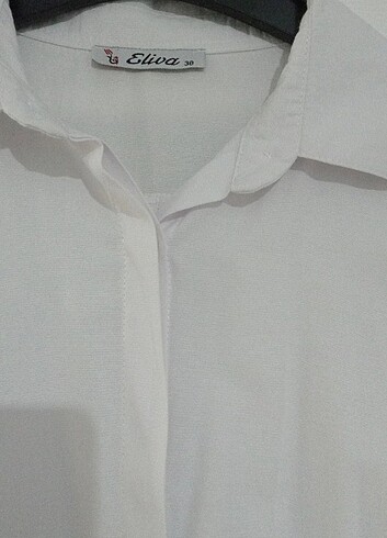 m Beden Beyaz gömlek 
