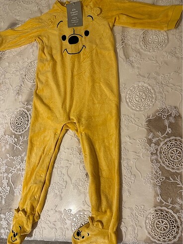 1,5 Yaş Beden sarı Renk Etiketli Velür bebek tulum pijama