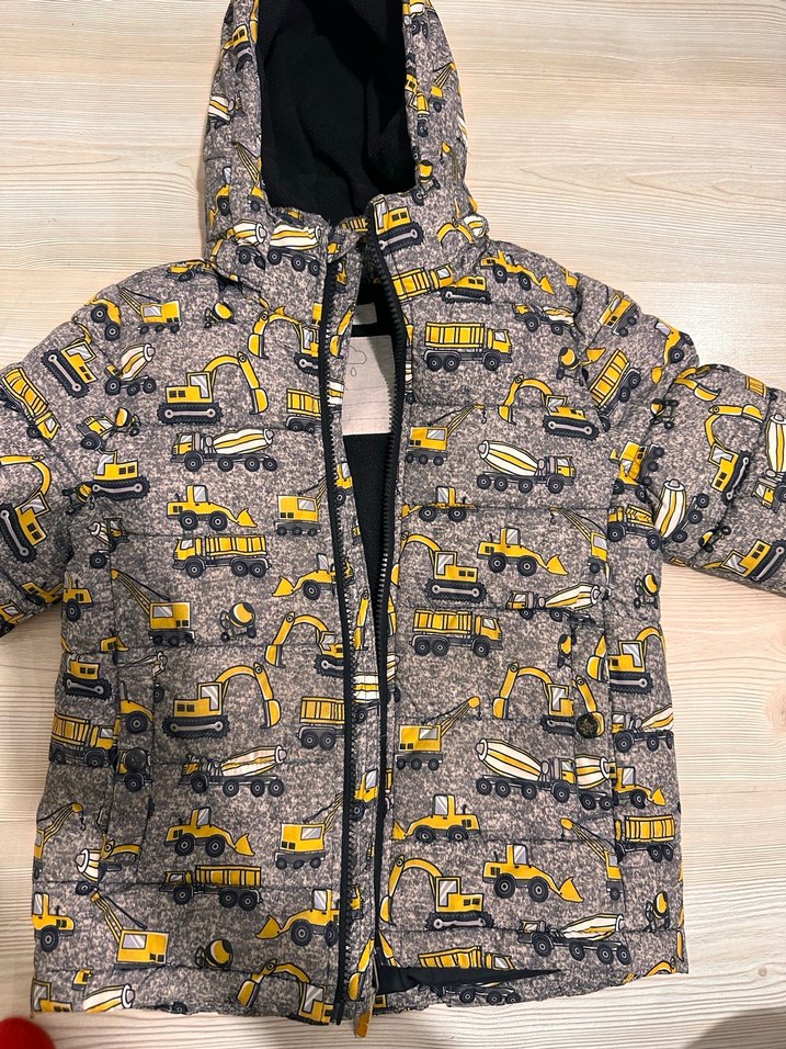 Gri Baskılı Kapüşonlu Erkek Çocuk Montu - Görsel 2