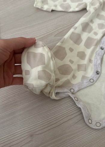 Düğmeli Gri Erkek Bebek Tulum - Görsel 3