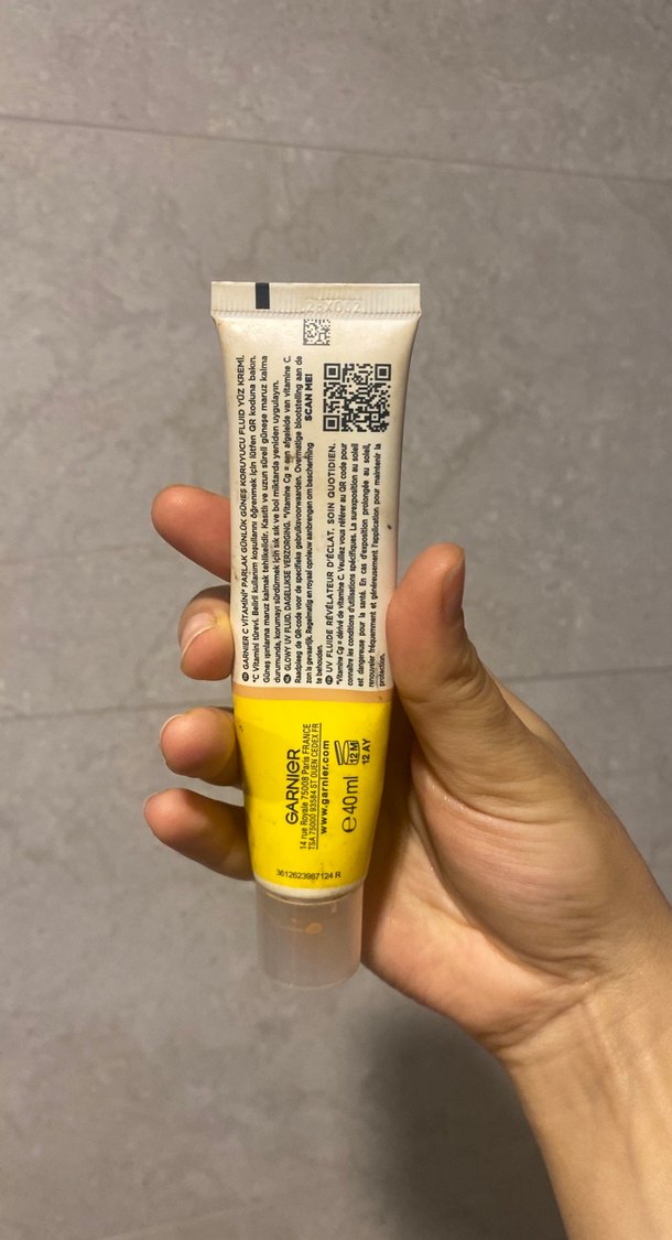 Garnier Vitamin C Günlük Güneş Koruyucu SPF 50+ - Görsel 2