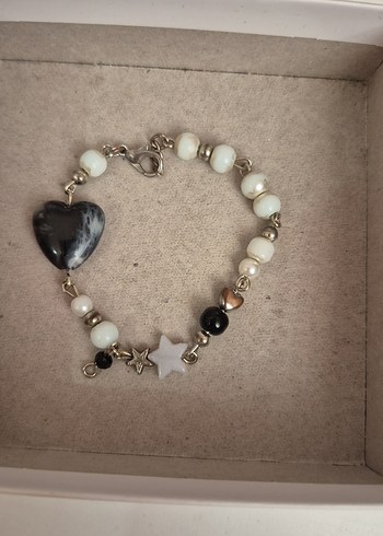 Accessorize Beyaz Gri Kalp Boncuklu Kadın Bileklik