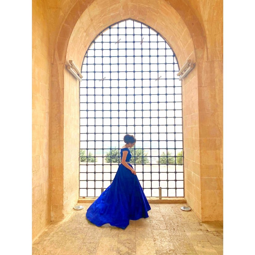 Parlak Mavi Drapeli Saten Uzun Abiye Elbise - Görsel 3