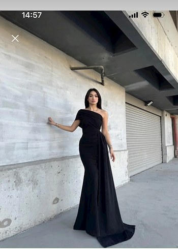 Siyah Drapeli Straplez Uzun Abiye Elbise - Görsel 3