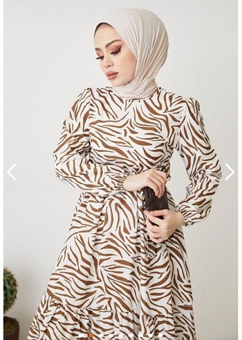 Zara Bohem Tarz Uzun Zebra Desenli Elbise