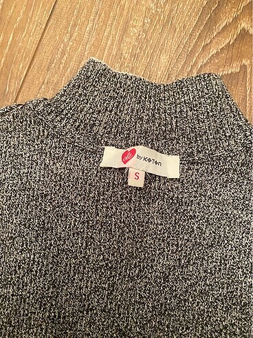 s Beden Koton Crop Top