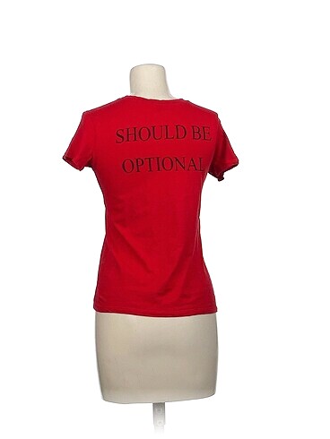 xs Beden Bershka T-shirt %70 İndirimli.