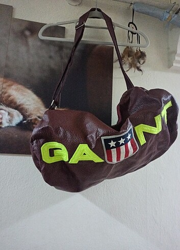 Gant silindir askılı çanta