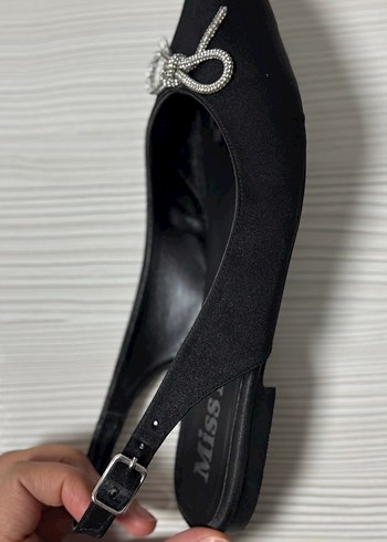 siyah ayakkabı - Görsel 2