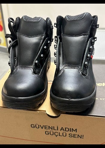 mekap erkek bot - Görsel 3