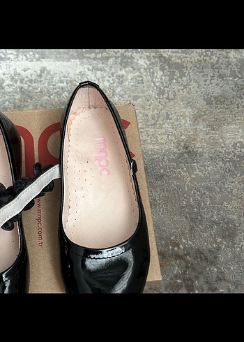 Kız Çocuk Siyah Nakışlı Tokalı Babet mnpc marka - Görsel 7