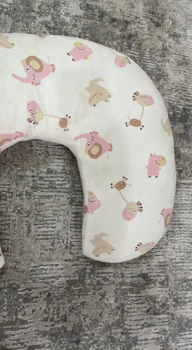 Baskılı Bej Emzirme ve Hamile Yastığı - Görsel 3