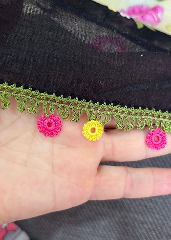 Çiçek Desenli Fırfırlı Kadın tülbent çeyizlik - Görsel 2