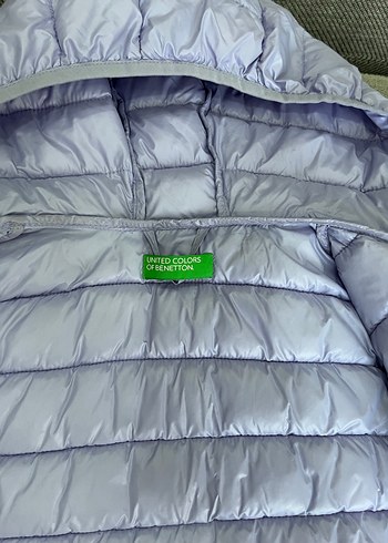 Kız Çocuk mor Kapüşonlu Şişme Yelek BENETTON MARKA - Görsel 5