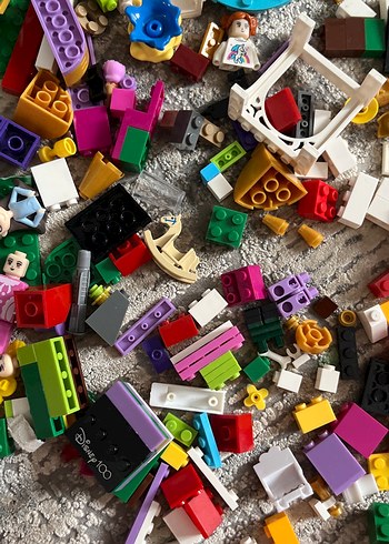 LEGO 70824 Renkli Figür ve Hayvan Seti - Görsel 4