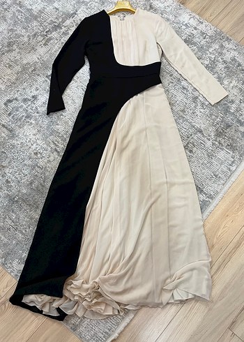 CENGİZ AKTÜRK MARKA Drapeli Siyah-Bej Uzun Elbise - Görsel 4