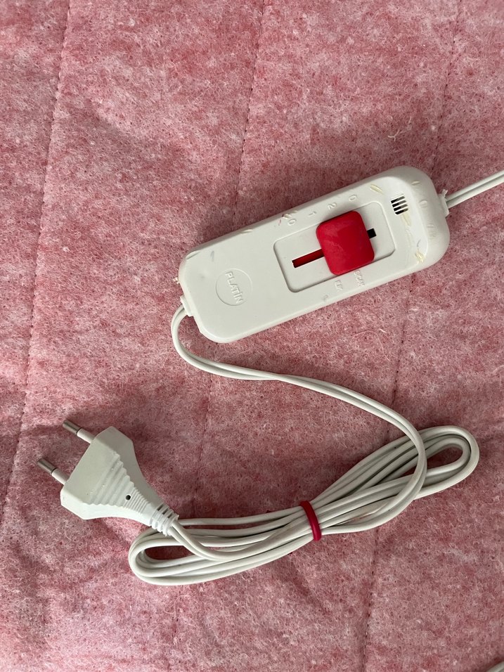 Elektrikli battaniye sıfır hiç kullanılmamıştır - Görsel 4