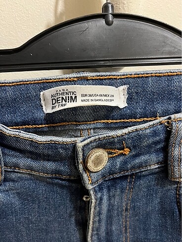 38 Beden mavi Renk Zara kot pantolon