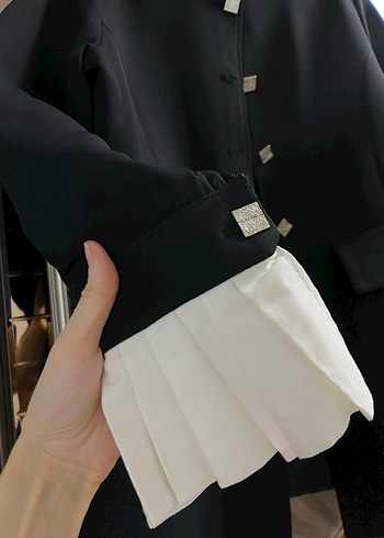 Düğmeli Siyah Kadın Ceket - Görsel 2