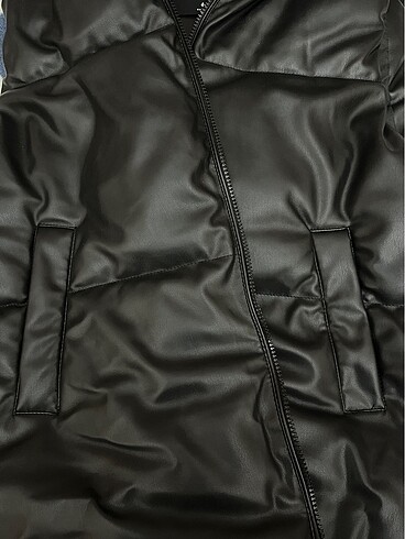 Stradivarius Deri Şişme Yelek - Görsel 5