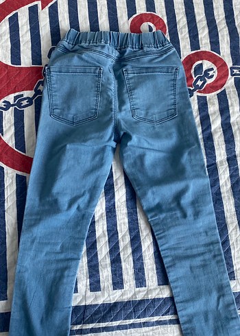 Kız Çocuk Gri Yıldız Detaylı Kot Pantolon - Görsel 2