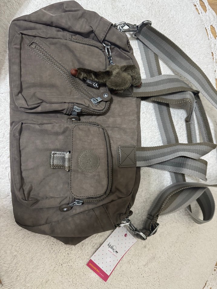 Kipling kol çantası - Görsel 2