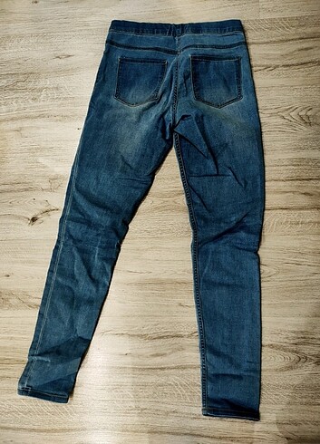 H&M H&M marka, dar paça esnek kot pantolon